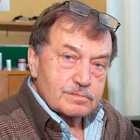 Василий Аксёнов
